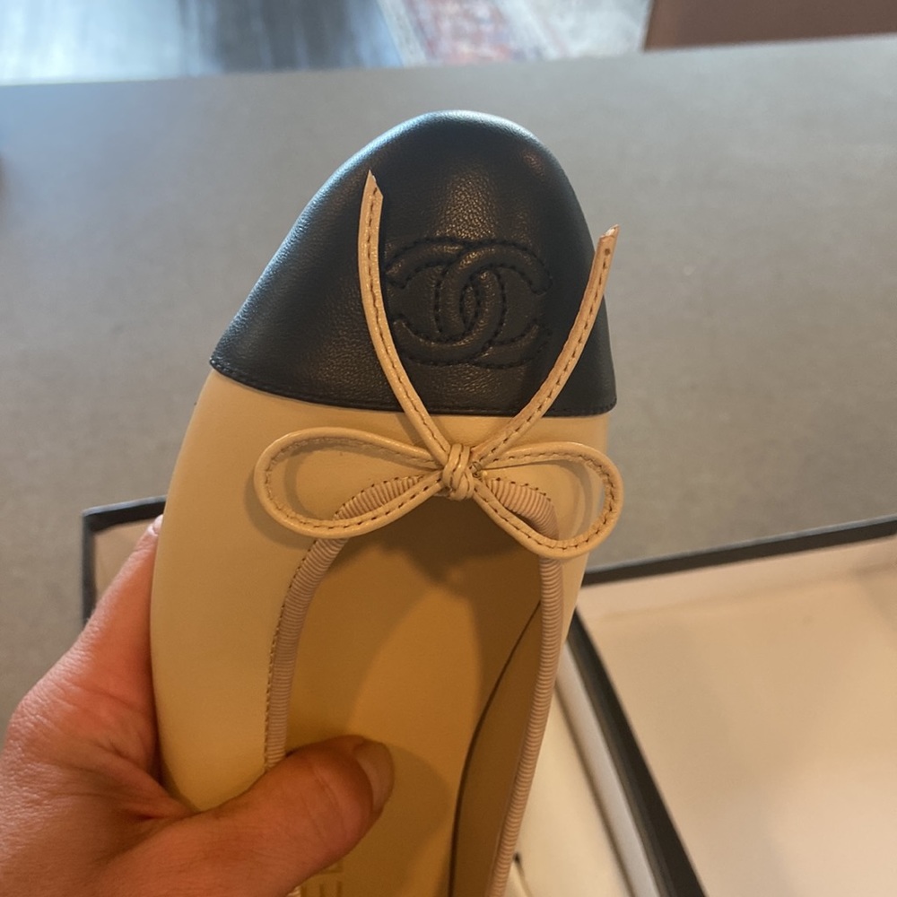 Chanel ballerina coat or flats